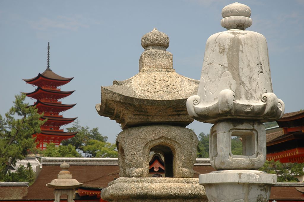 073   Japonia